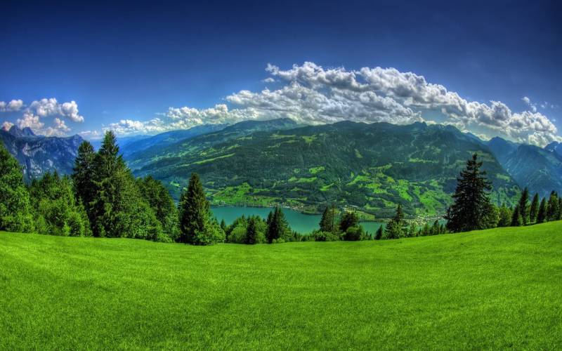 Обои Зеленые холмы