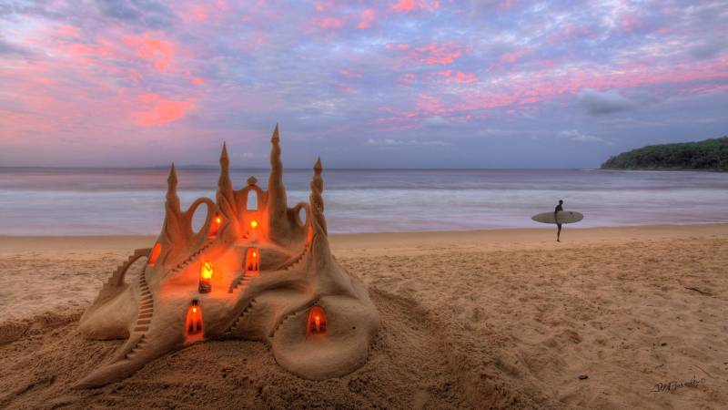 Обои Замок из песка на пляже
