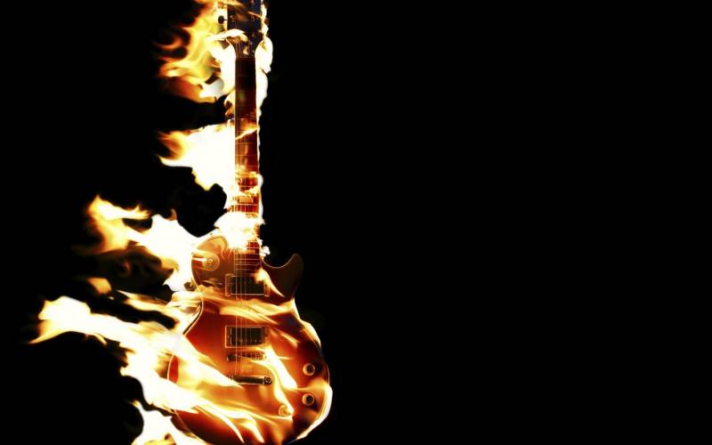 Обои Гитара в огне