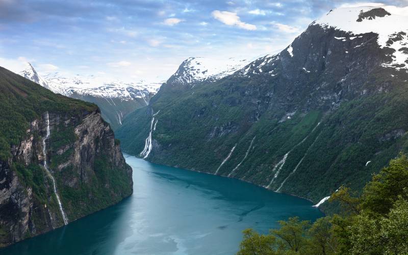 Обои geirangerfjorden