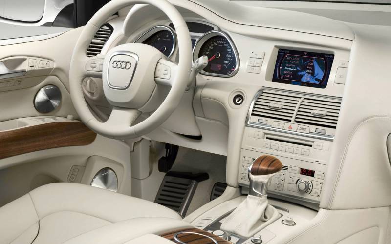 Обои audi q7