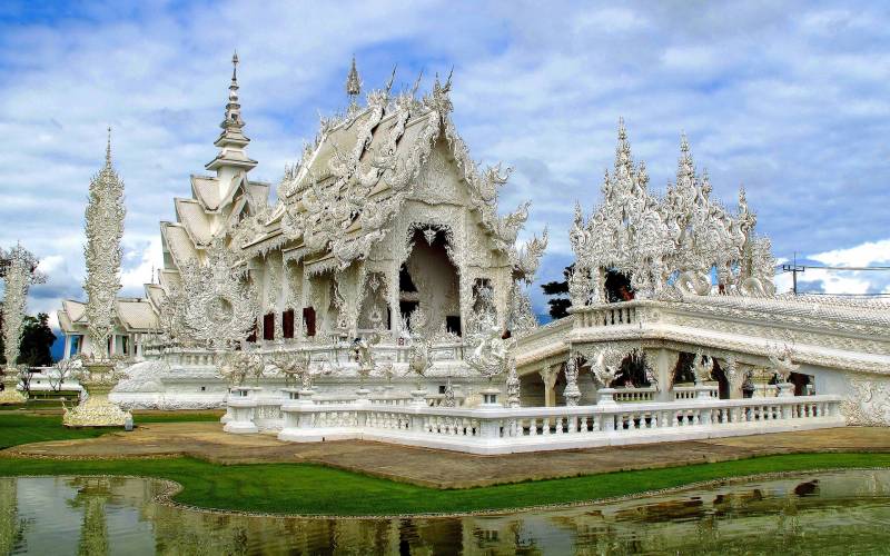 Обои wat rong khun