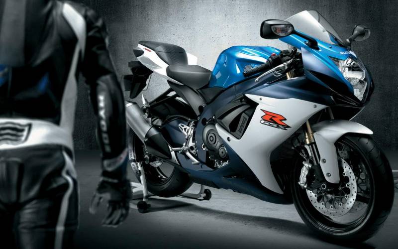 Обои Спортивный мотоцикл Сузуки GSX-R 600