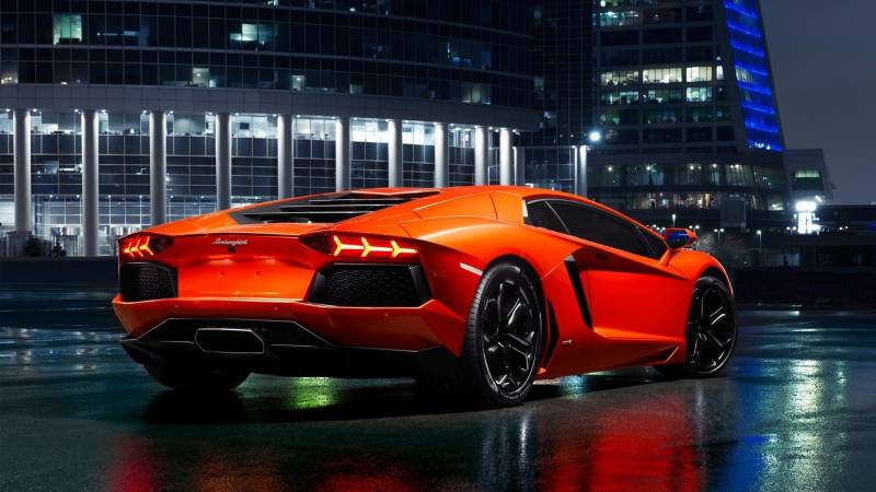 Обои lamborgini aventador