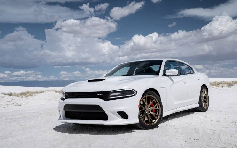 Обои dodge charger hellcat