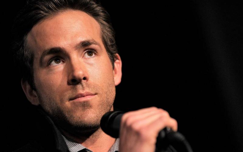 Обои RYAN REYNOLDS